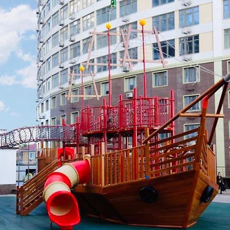 Arcadia Sunrise Sea View Apartment 오데사 외부 사진